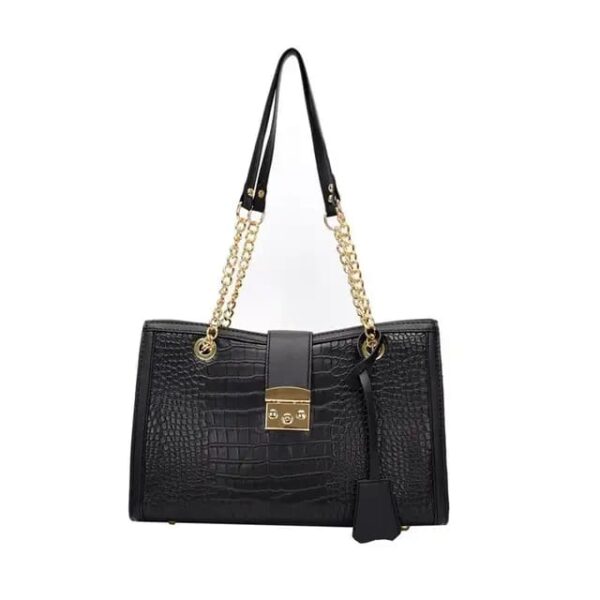 WhatsApp Image 2024-05-28 at 6.48.00 AM (5) luxury chain high quality handbag